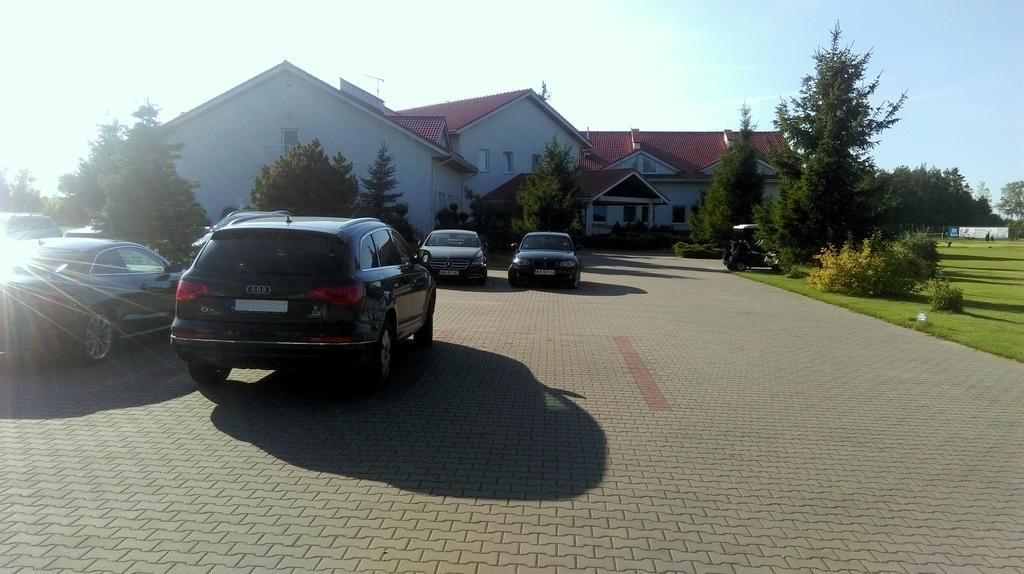 Golf Hotel Lisia Polana Pomocnia Eksteriør bilde